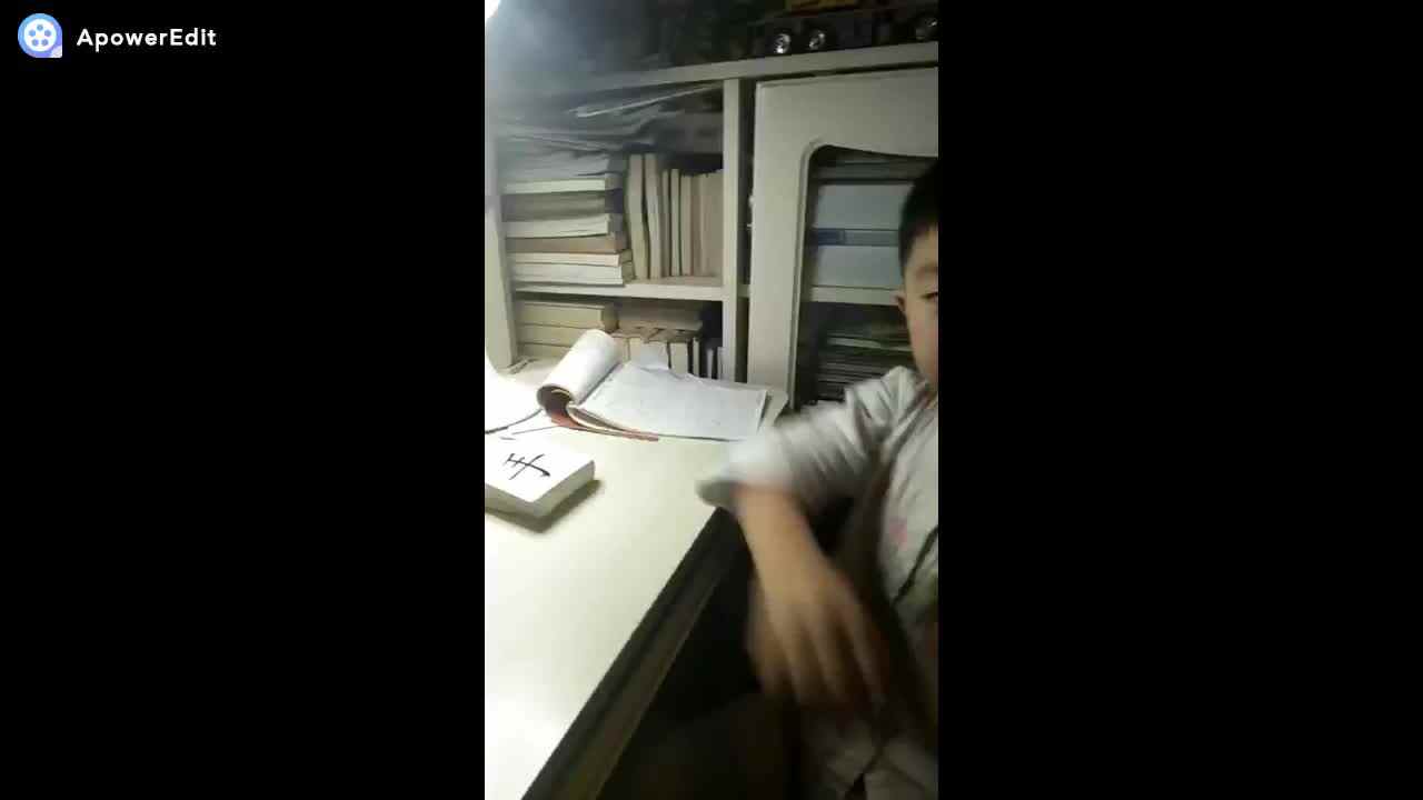 4.28实验三班唐梓铭.mp4