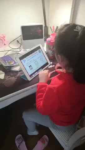 英语实验三班刘楚焓