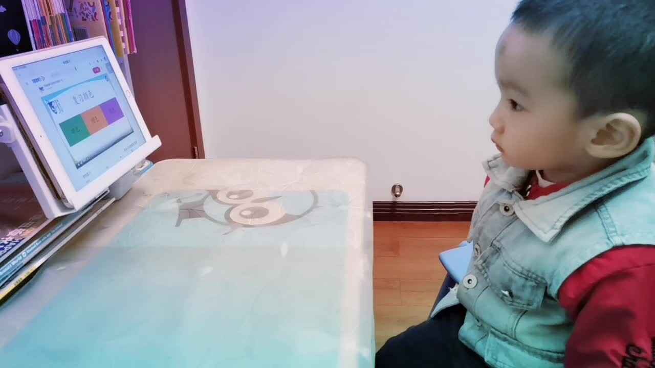 小A班-朱书安-《颜色配对》.mp4