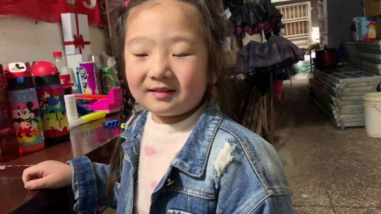 为什么长颈鹿的脖子这么长？
