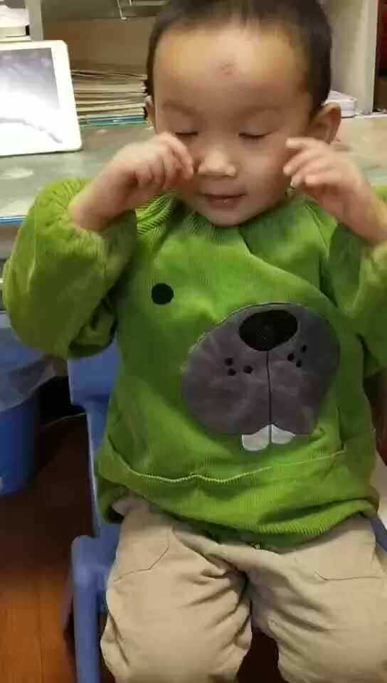 小A班-朱书安-《绝句》mp4