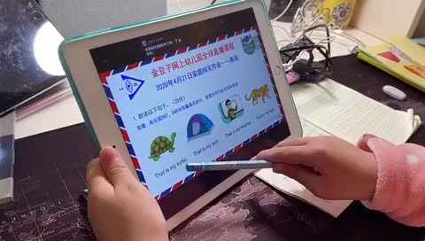 英语实验三班刘楚焓