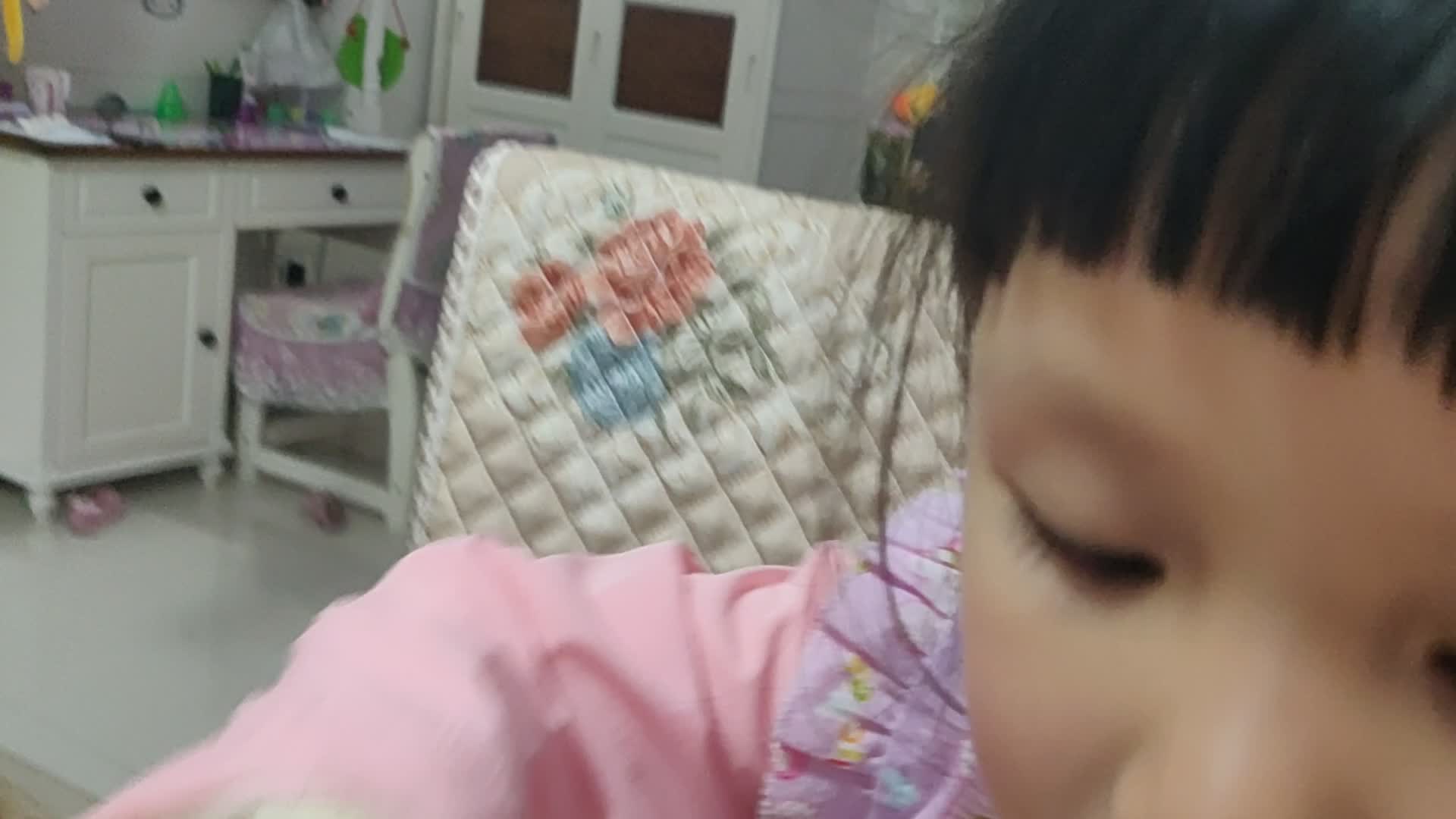 2020-5-11实验中班14号张可欣家庭作业反馈