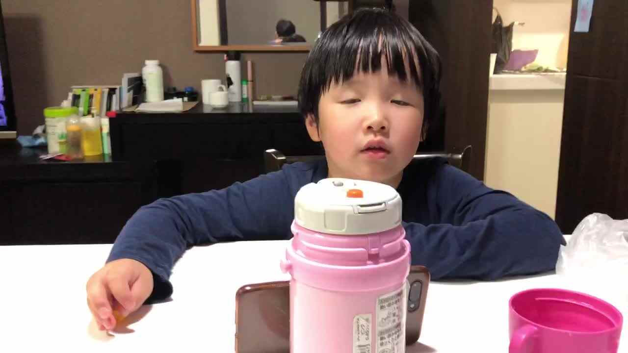 实验中班奉利珊英语作业