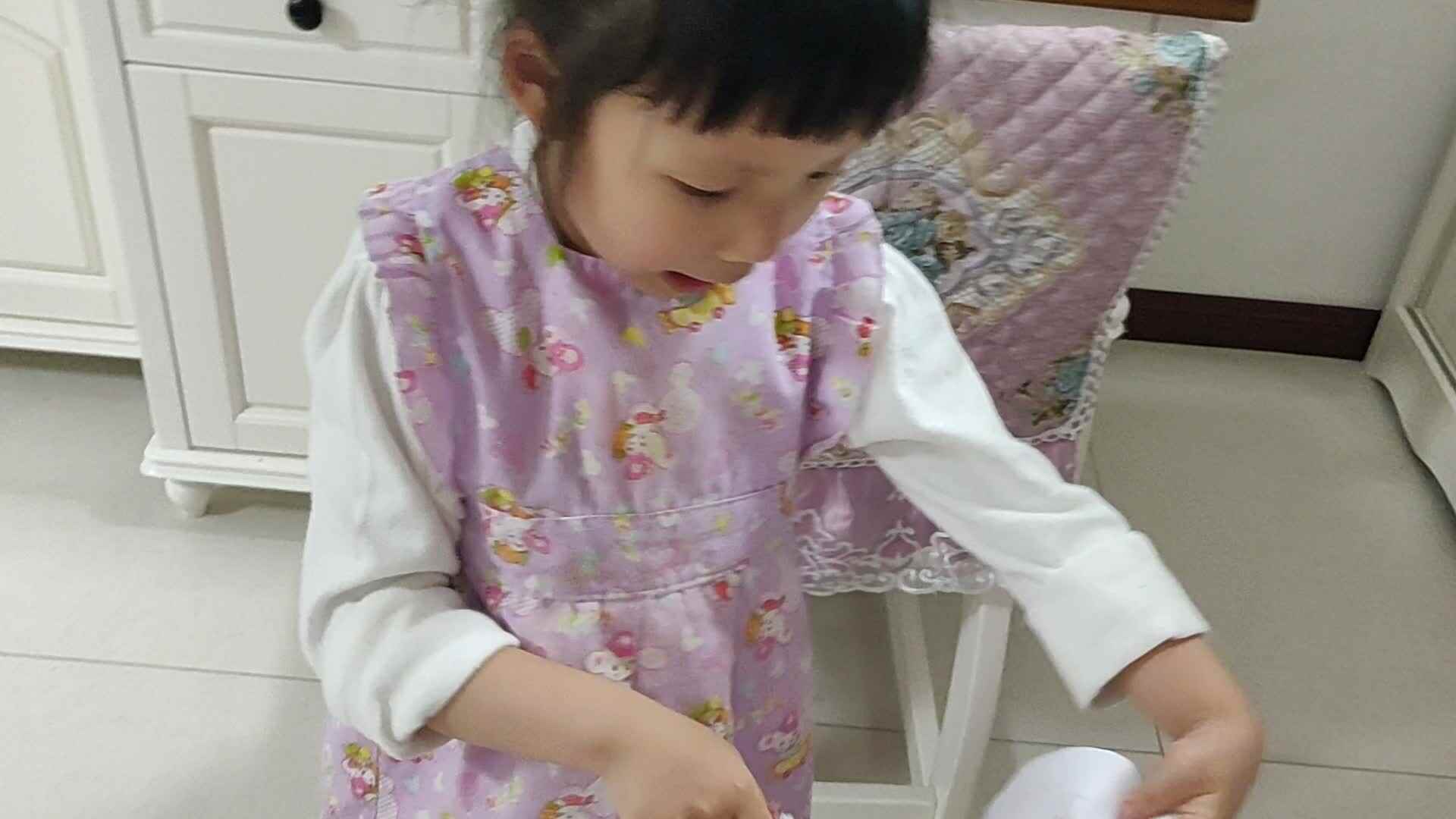 2020-5-10实验中班14号张可欣家庭作业反馈