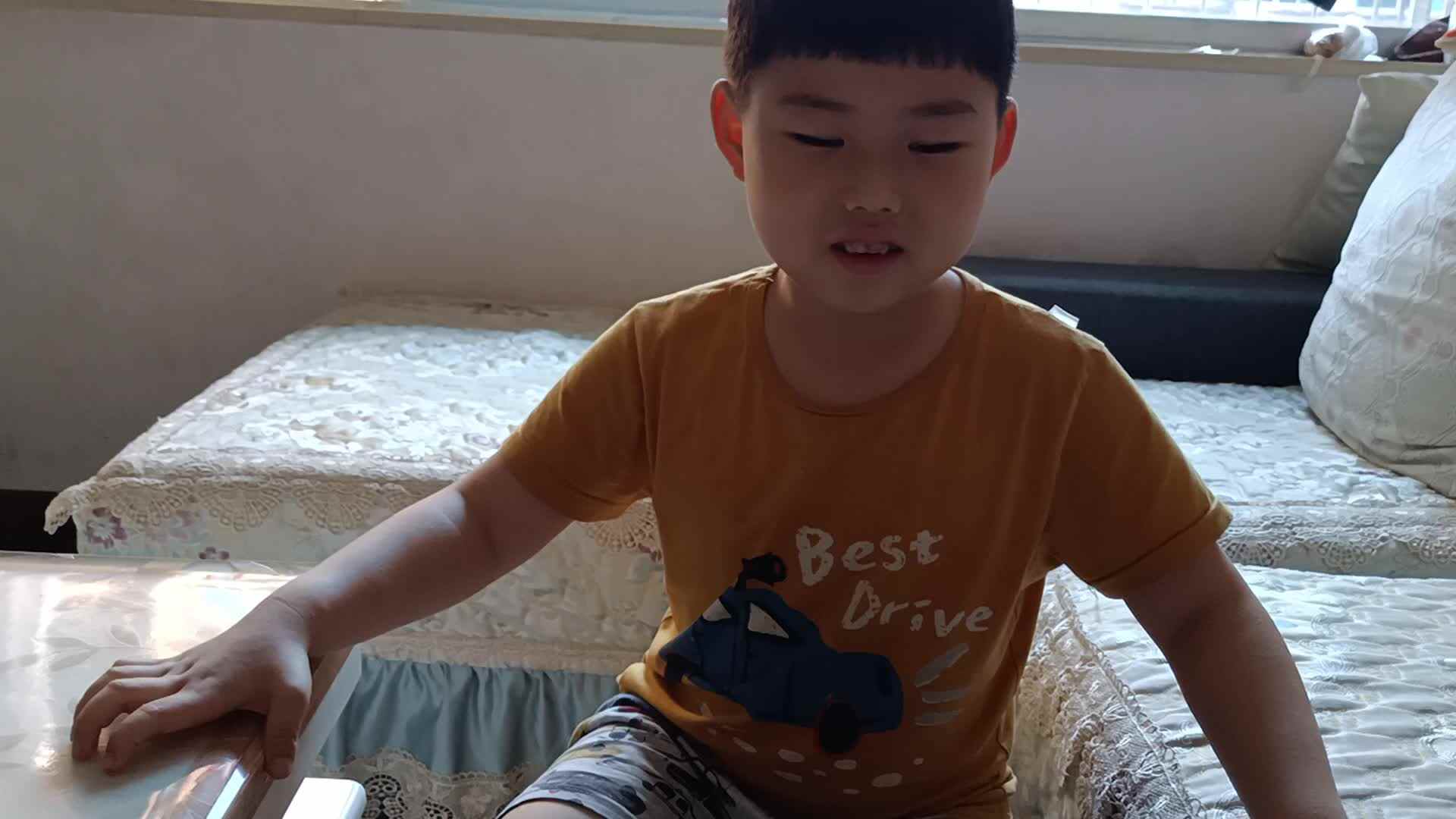 5月8日家庭闯关作业-英语2.mp4