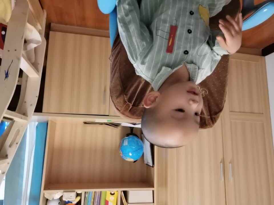 小A班-朱书安-英语四个季节2020.5.9mp4