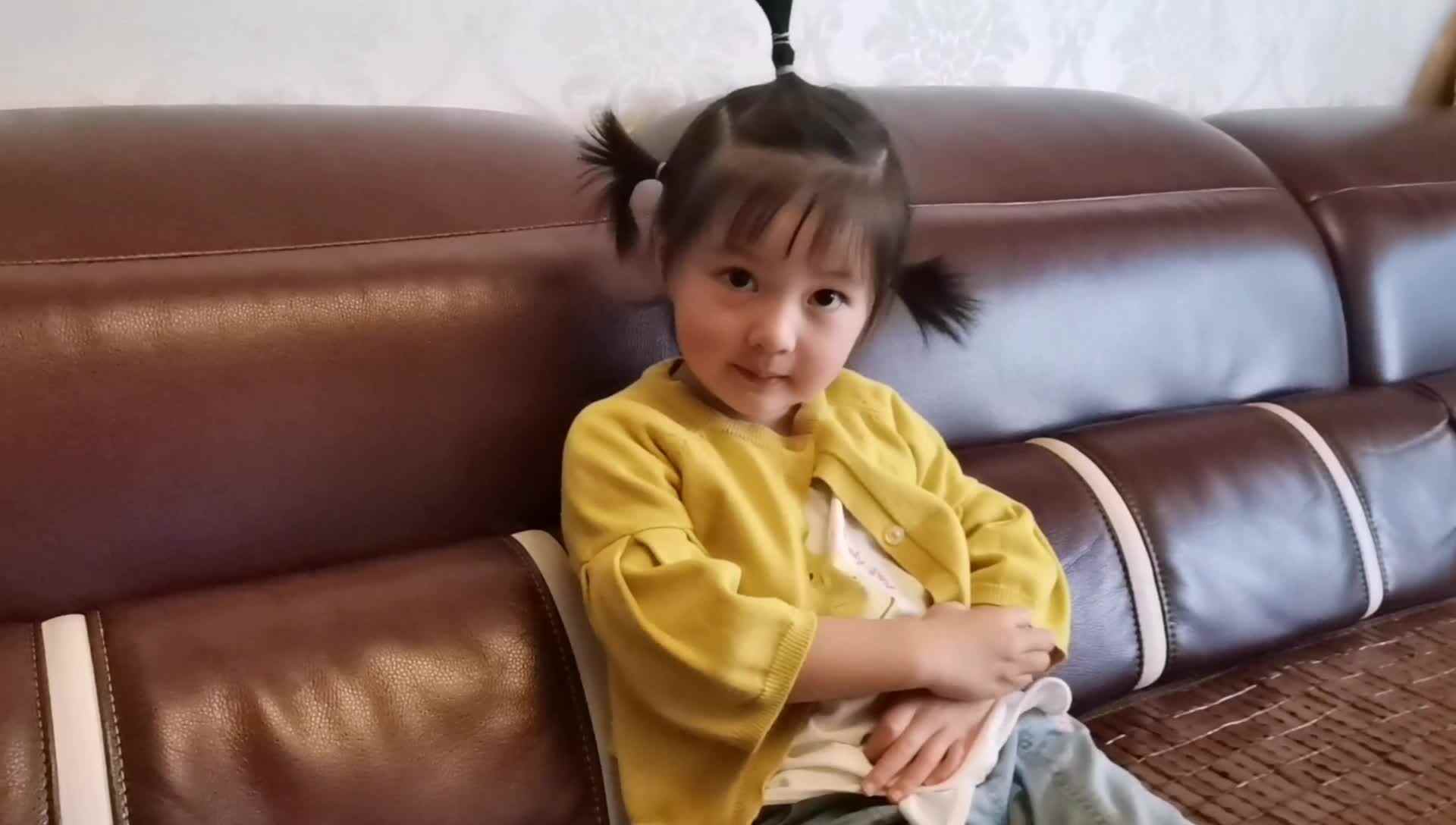 小鸭子为什么会游泳