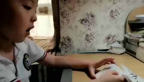 trim.B3154F88-DCB8-45A6-8E00-0C05C50427CC.MOV岳航锐6.15作业3