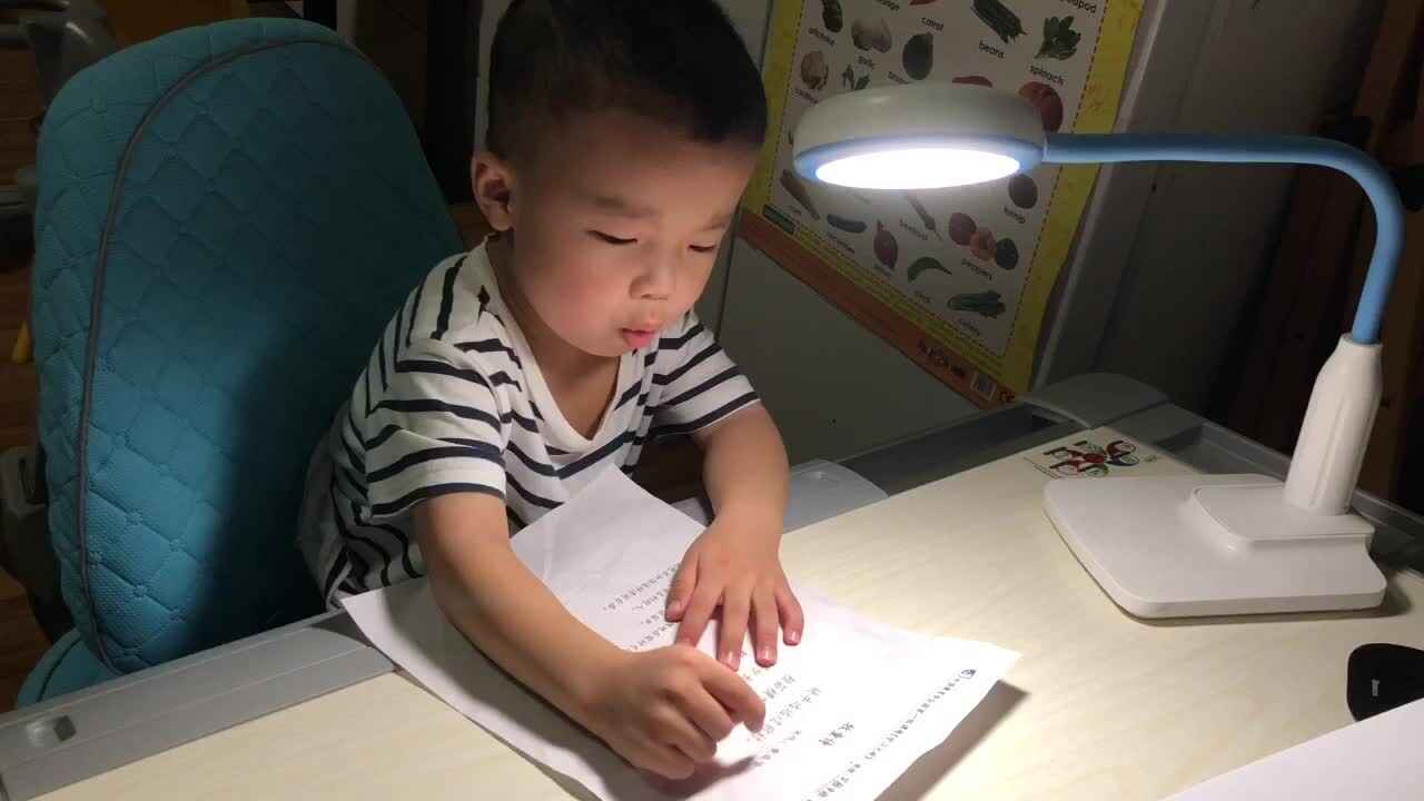 萌娃诵古诗《牧童诗》