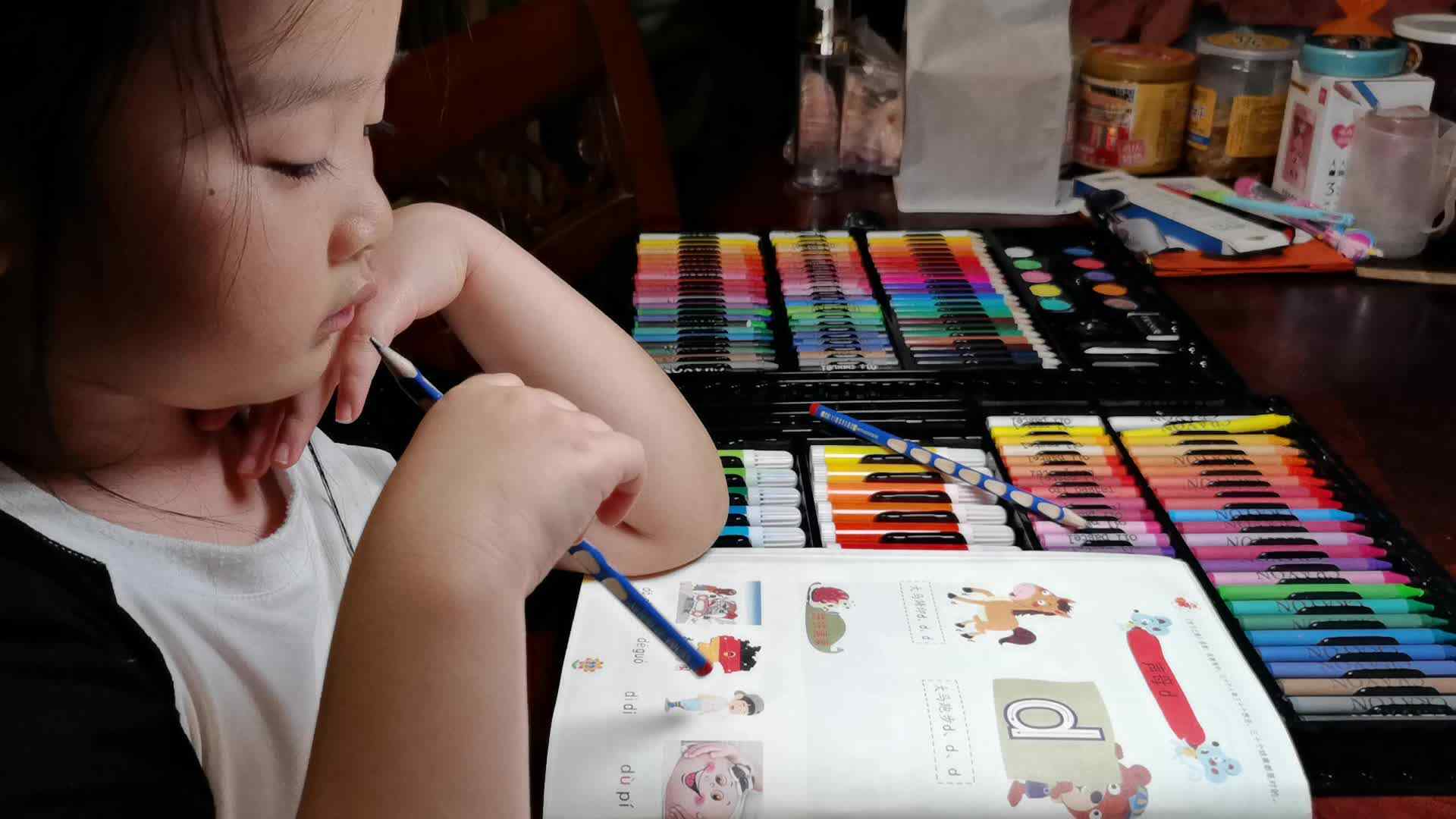 VID_20200927_钟依珂