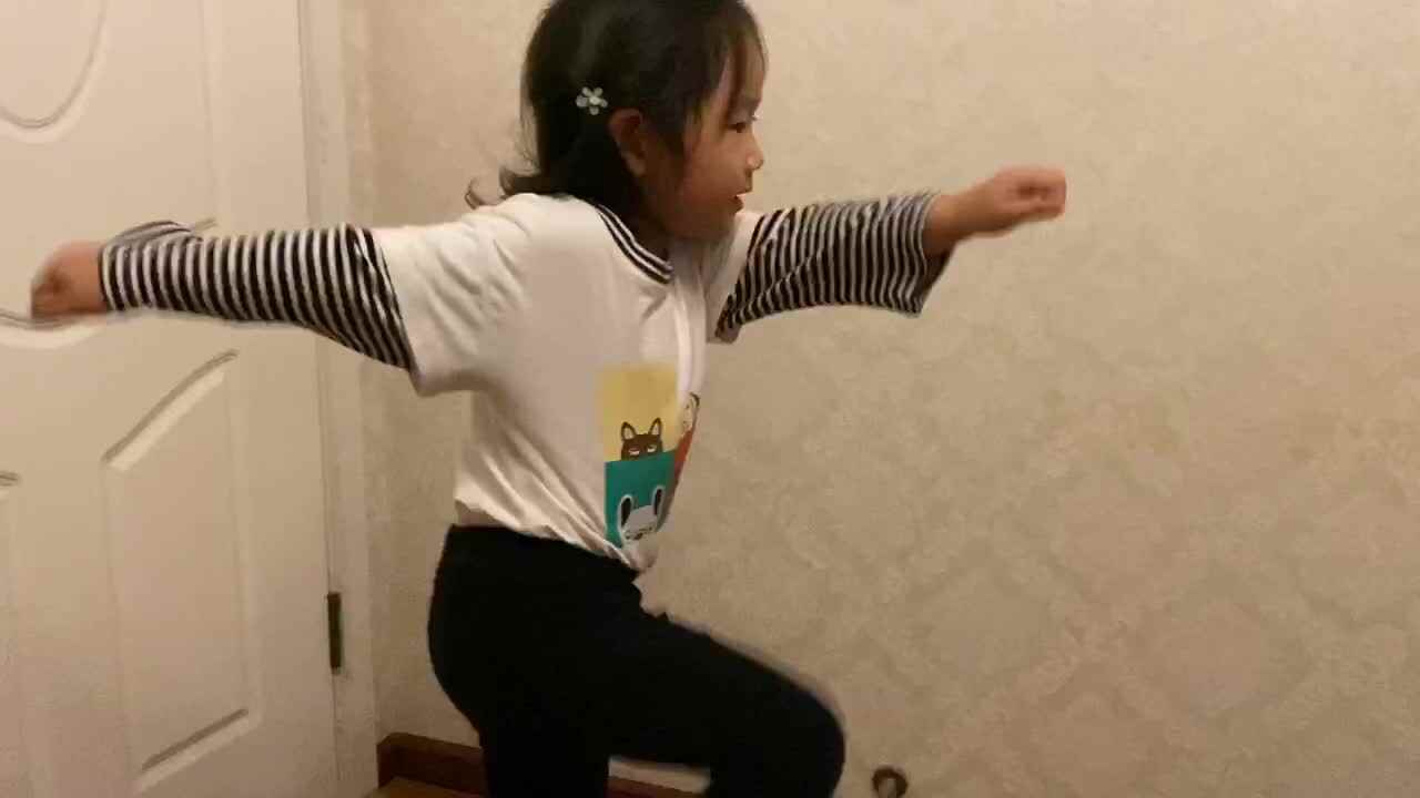 20200918大C班张睿瑾-踏步走