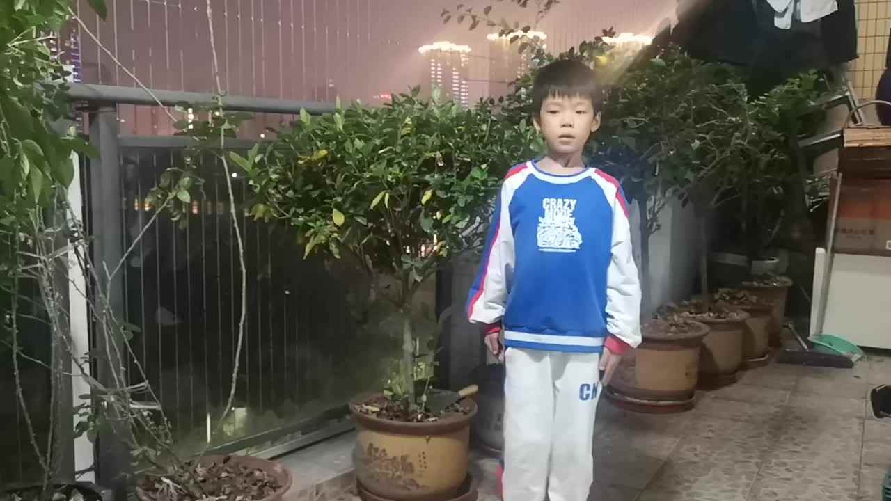 2020.10.26学前A班雒昊然《踏步练习》