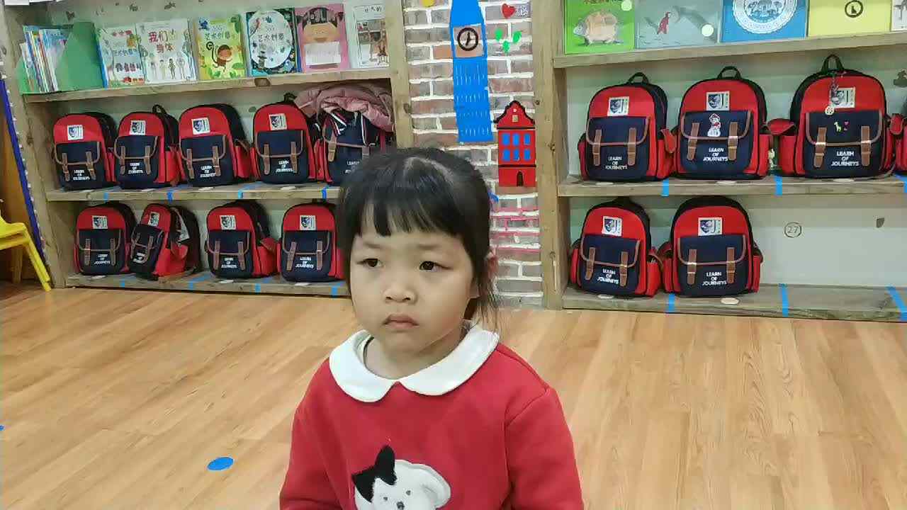 认真听课的宝贝