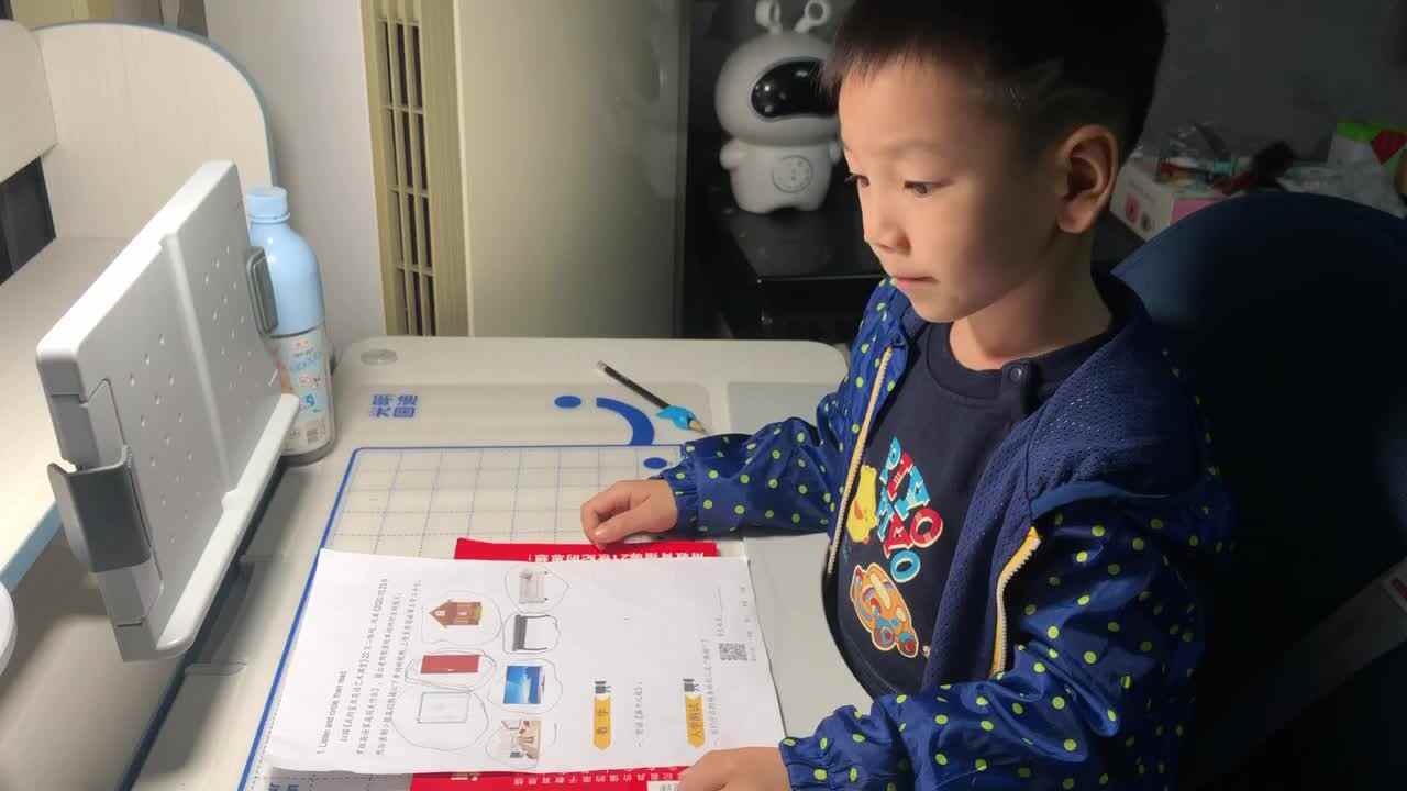英语作业（学前B班肖俊泽）