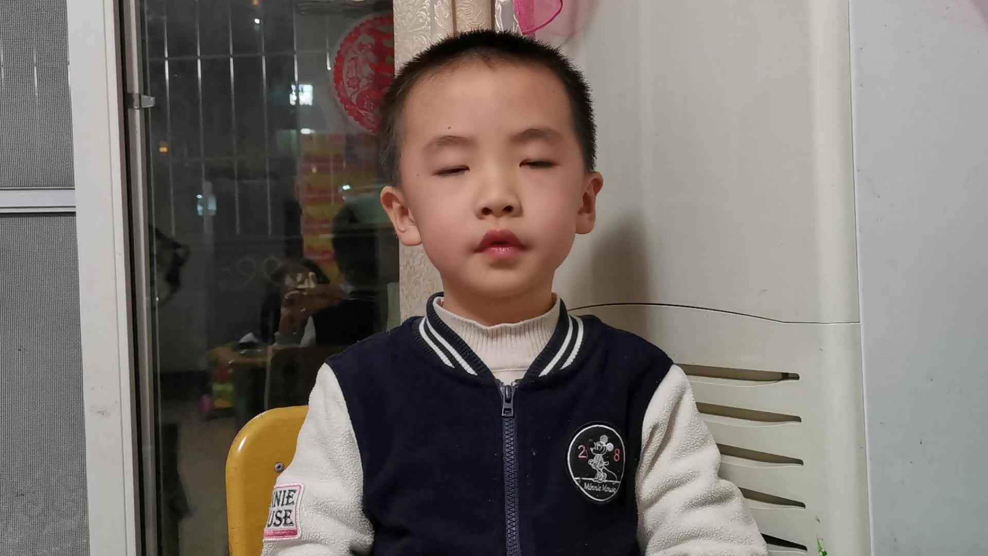 2020.11.11学前A班侯忠宪—英语指读