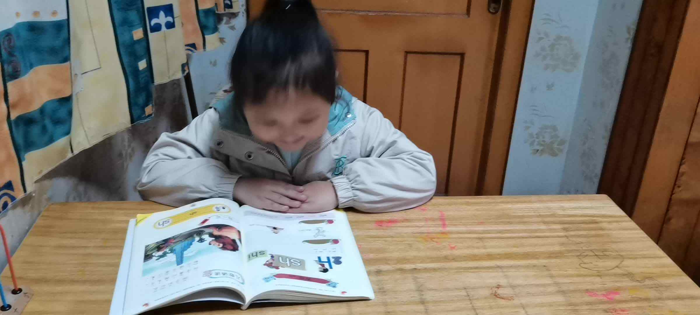 2020.11.02  学A班  游菁翊——复习声母sh