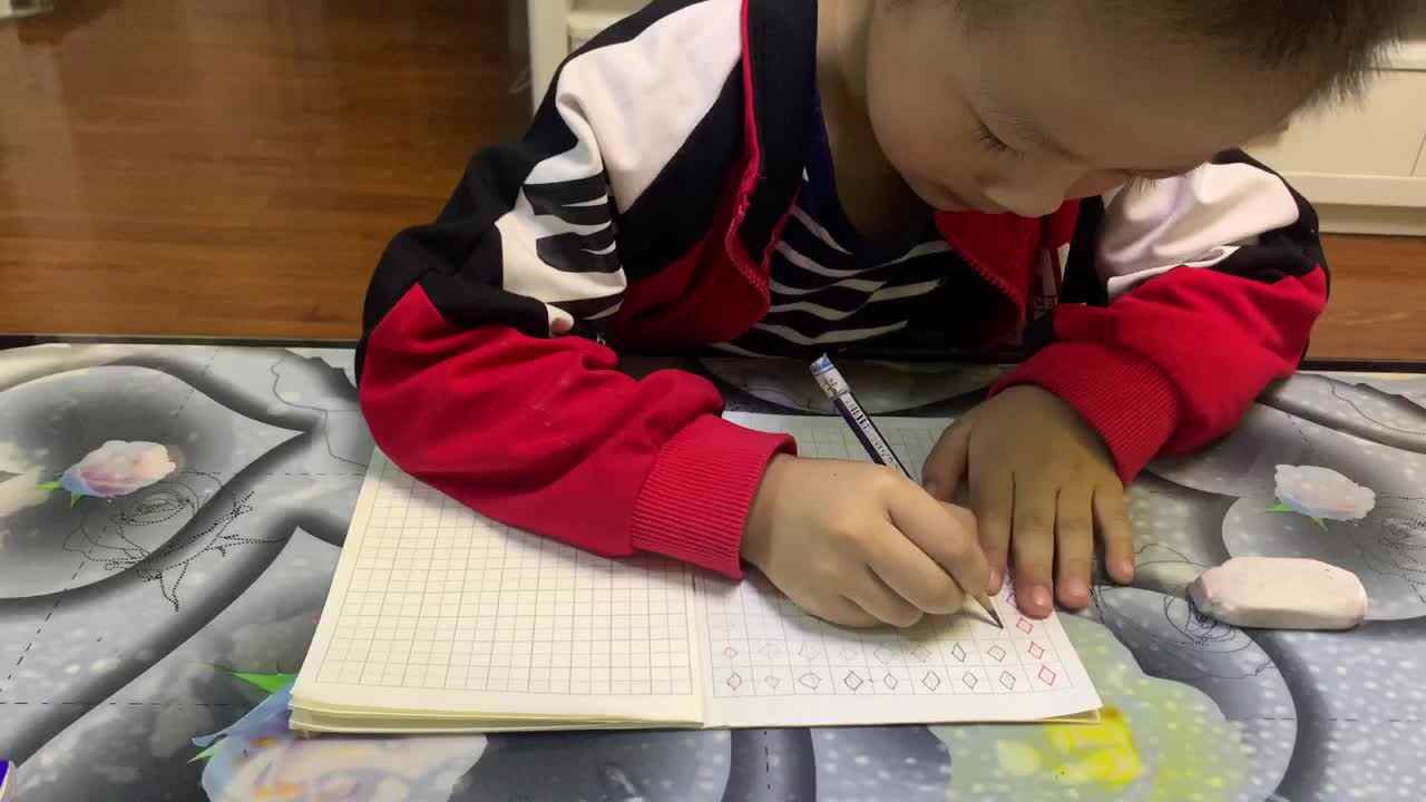 大C班 邱麒亦 综合测试 写字