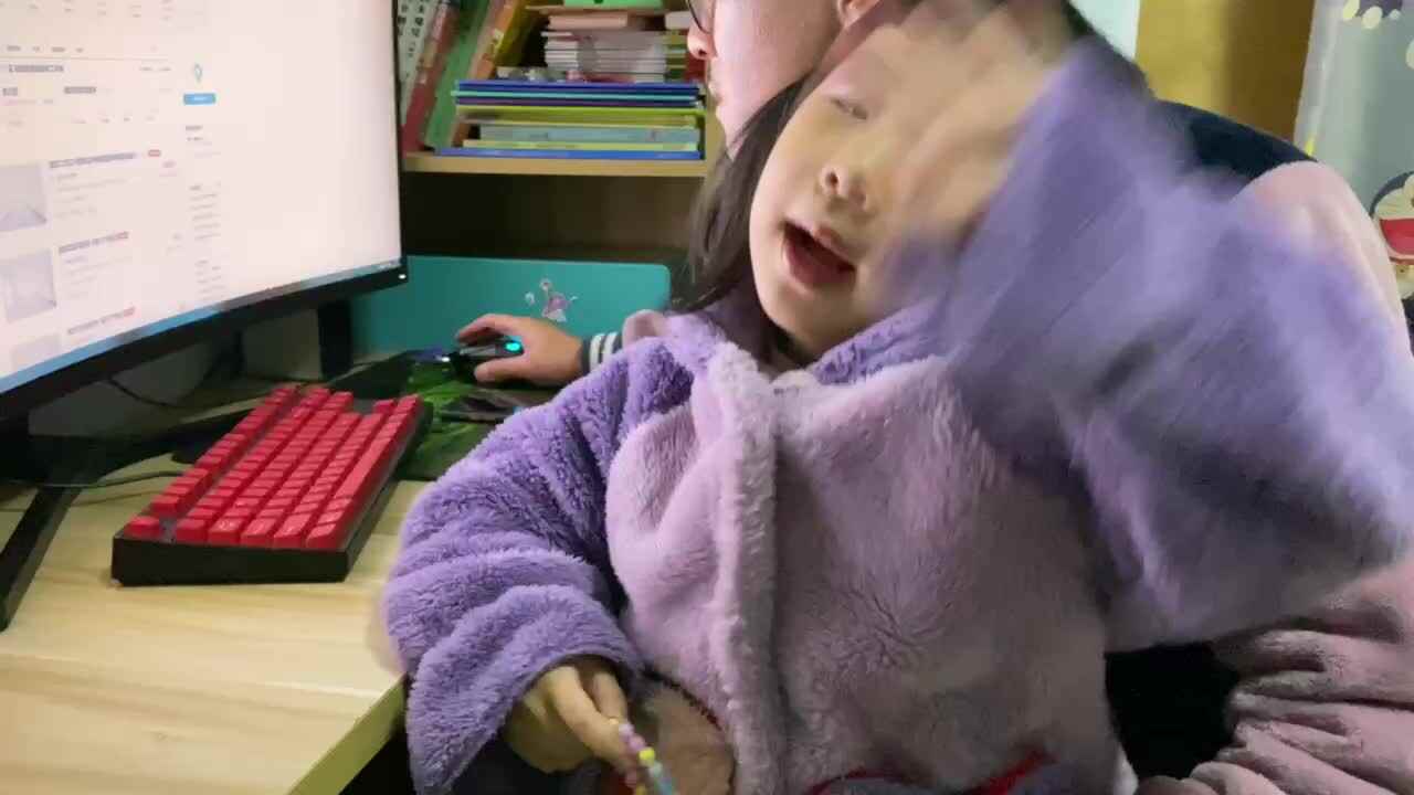 儿歌《跷跷板》