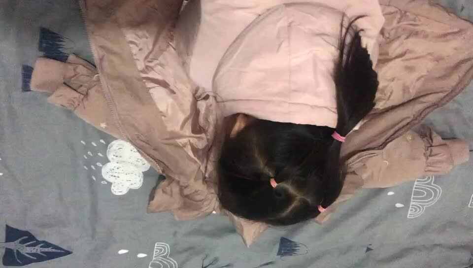 2023级B班徐瑾歆20201123闯关练习-叠衣服.mp4