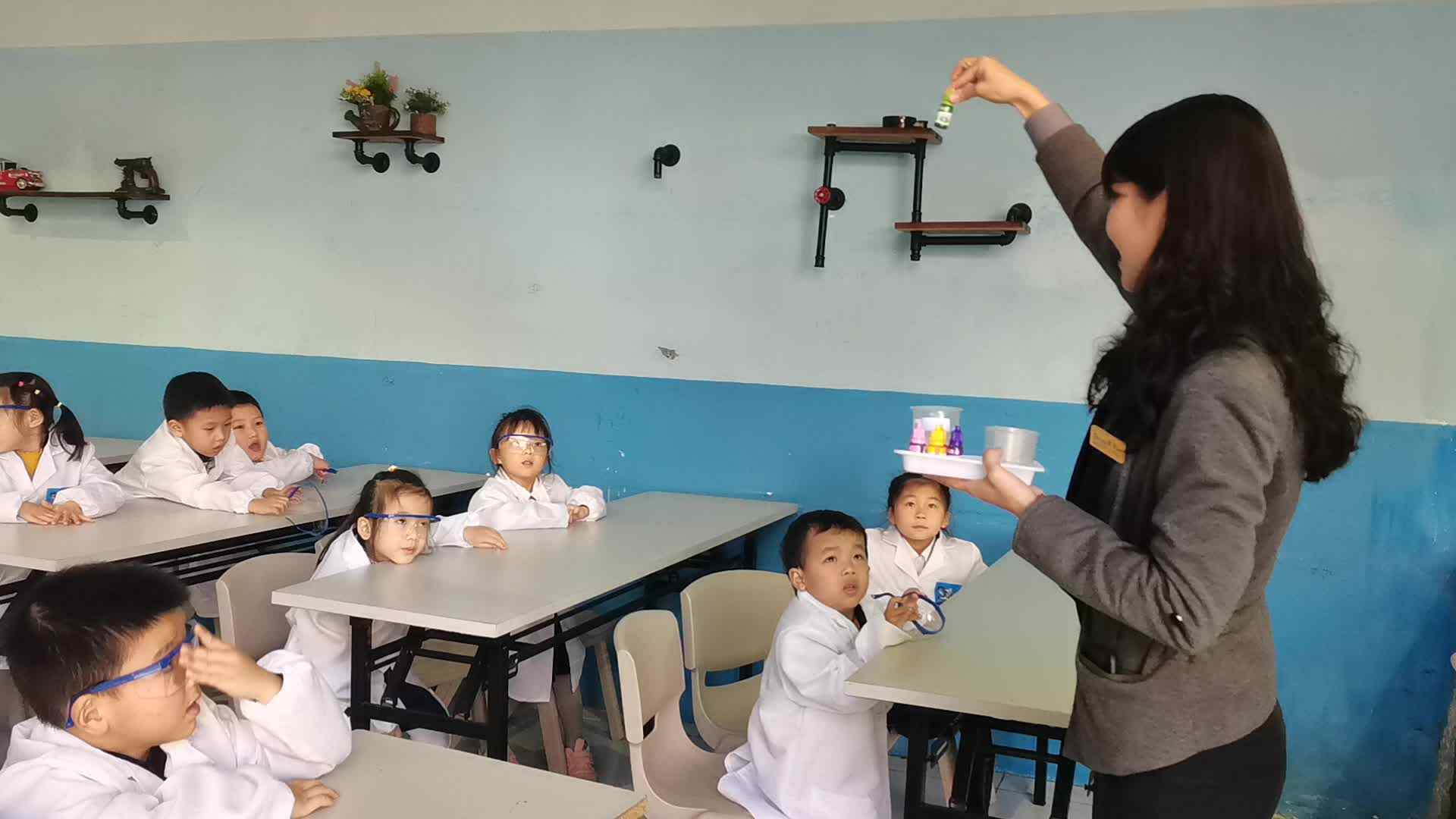 彩虹喷泉片段