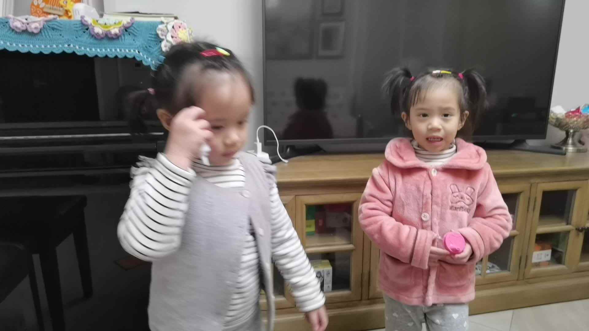 微笑待人—惟妙惟笑