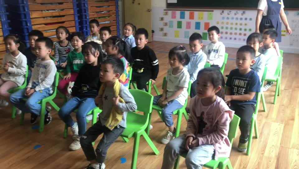 学前A班（快乐的歌唱时间）3