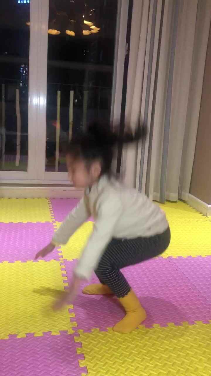 纵跳摸高