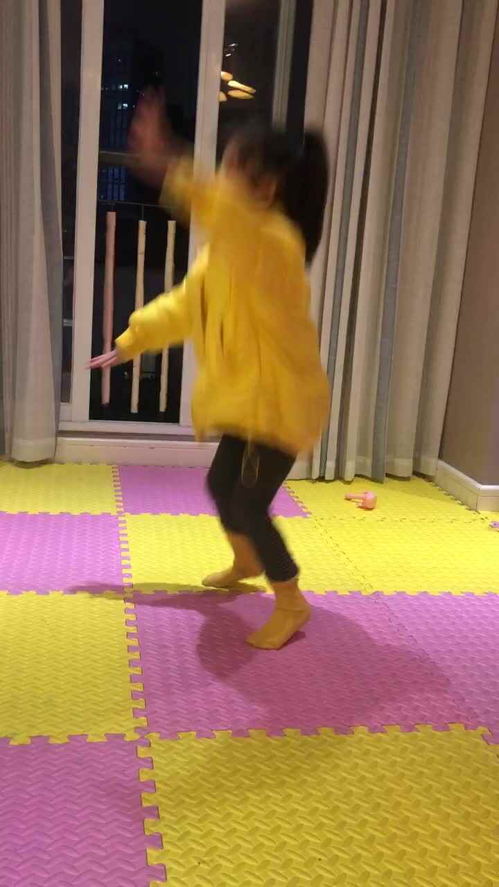 纵跳摸高
