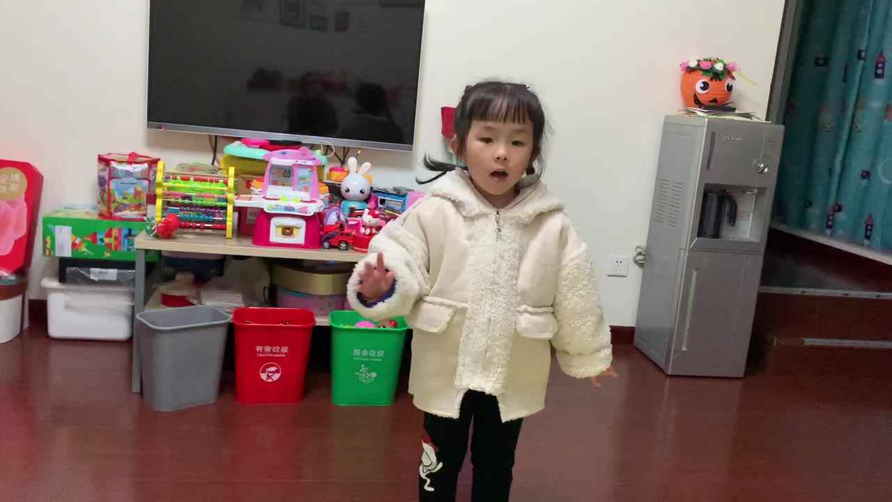 我会自己收拾书包