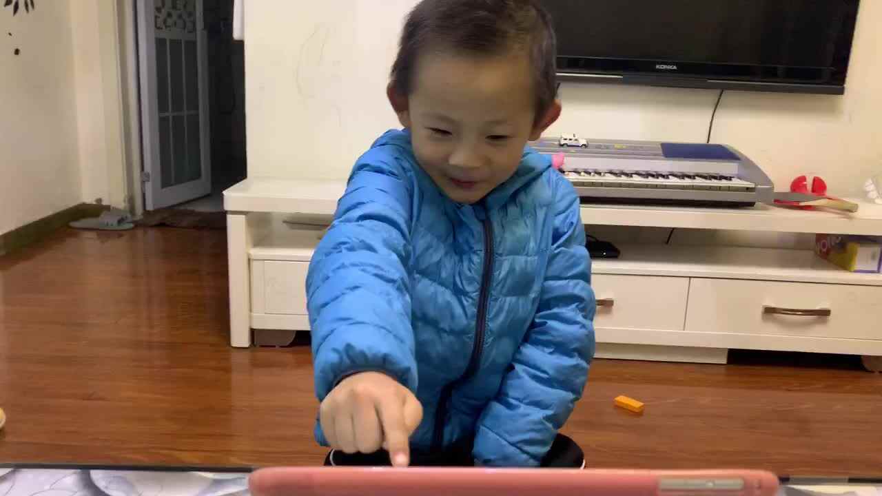大C班  邱麒亦 唱歌