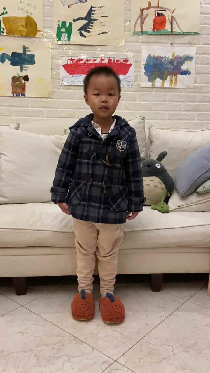 童蒙开智天地诗情实验一班蒋宜宸古诗朗诵.MOV