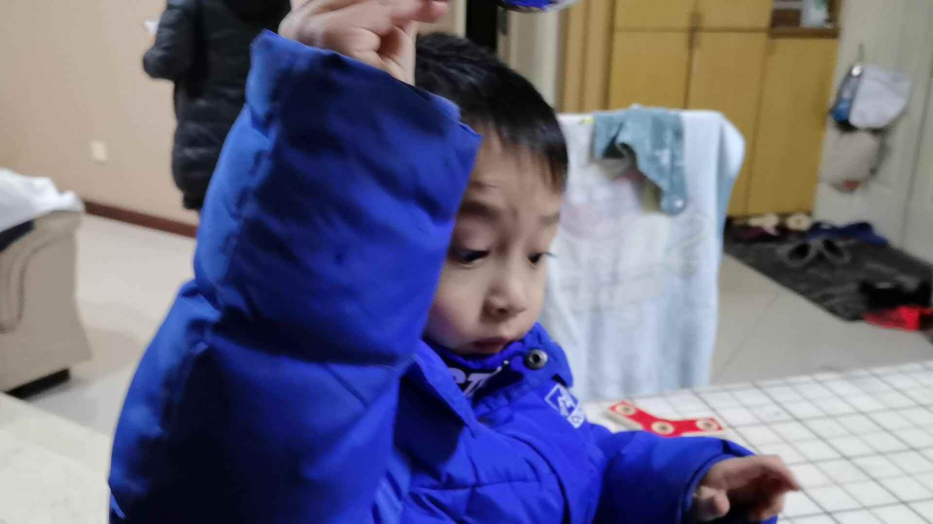 熟练使用勺子