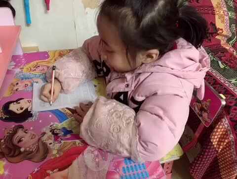 学B班-粟锦悦-默写复韵母