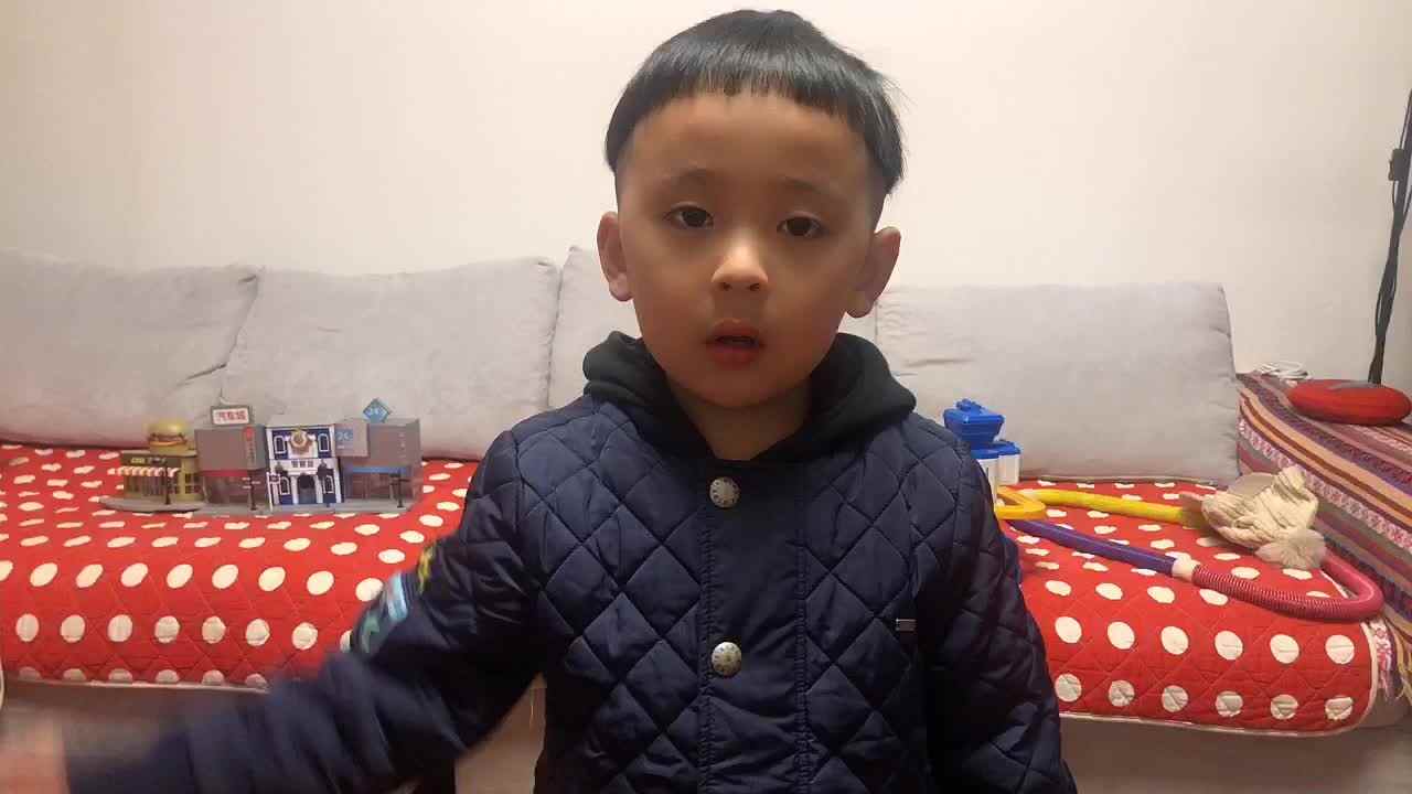 2023级B班20201202郑理瀚 儿歌《微笑待人》.MOV