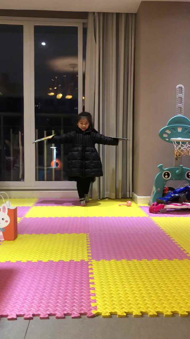 持物走直线