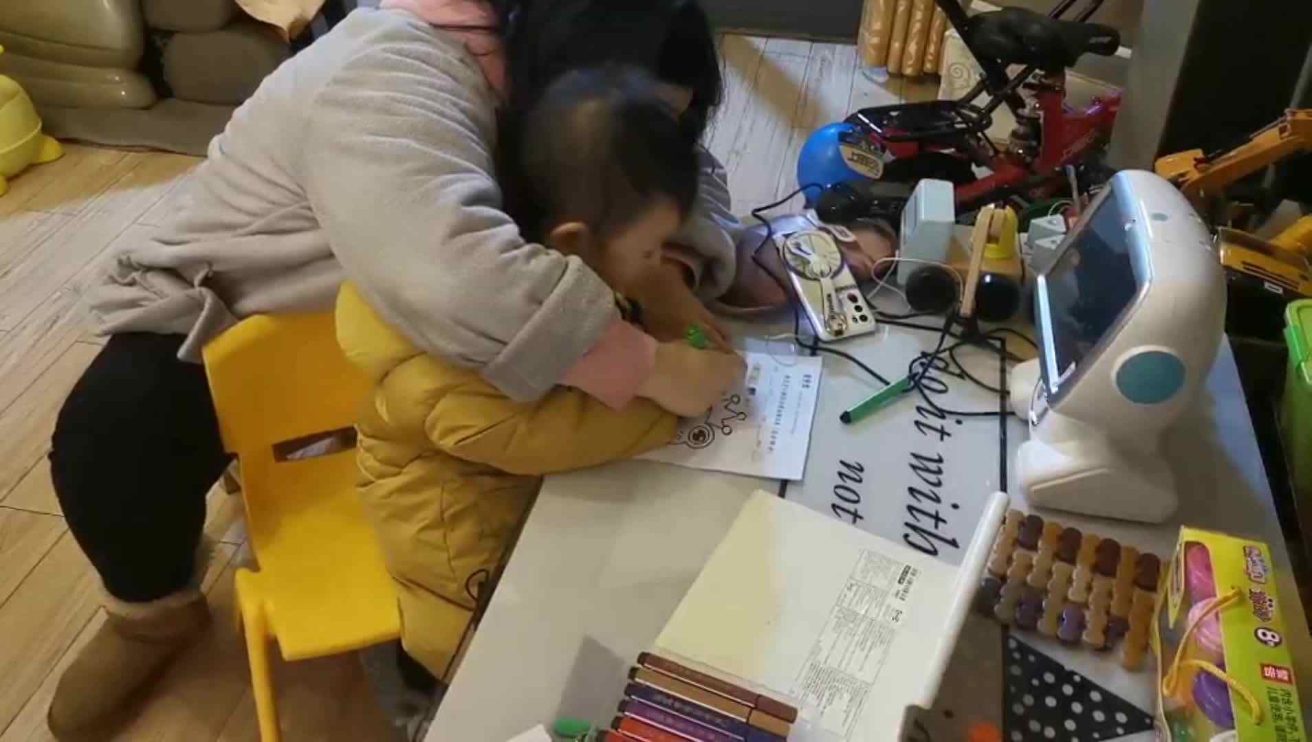 陈子墨闯关练习，青蛙王子涂色