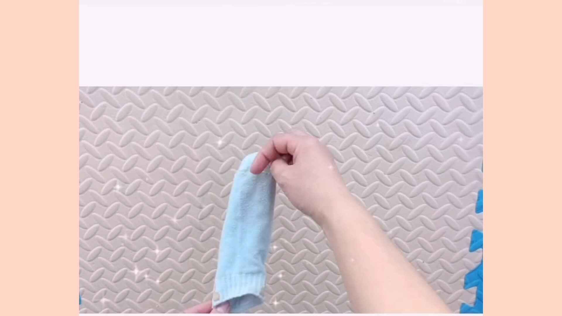 生活—《穿袜子》