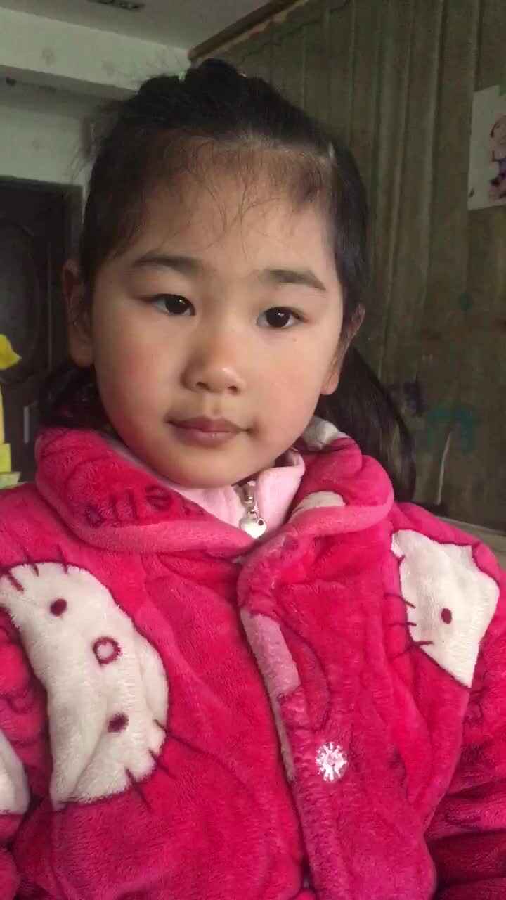 月亮像小船