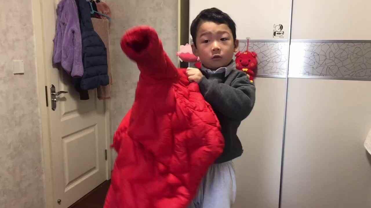 自己穿脱衣服