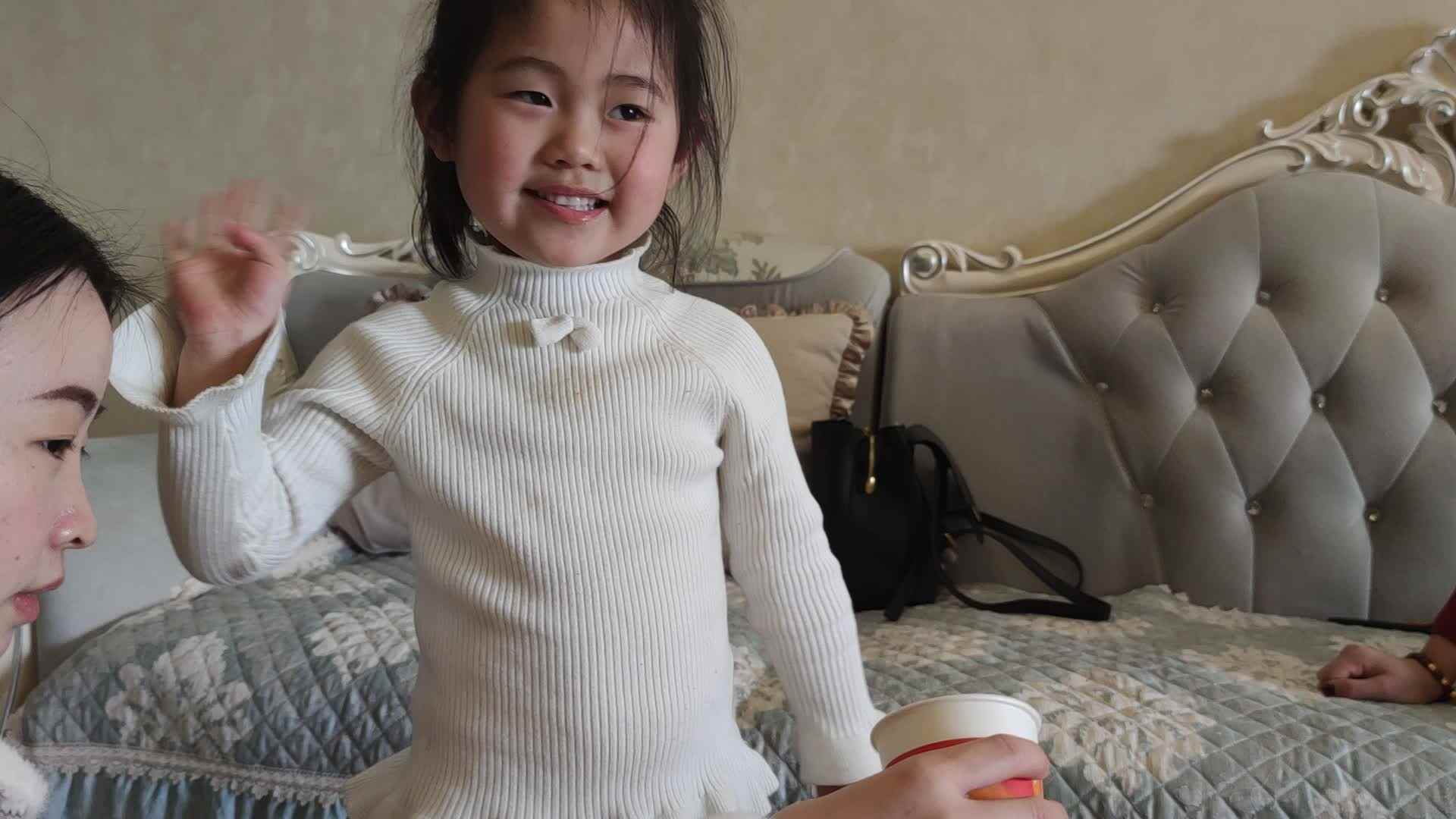 2023级中B班屈文筠闯关练习20210224.mp4