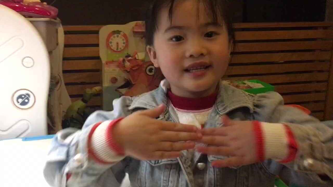 2021.3.16实验1班李泫孜背诵古诗有趣的数字二