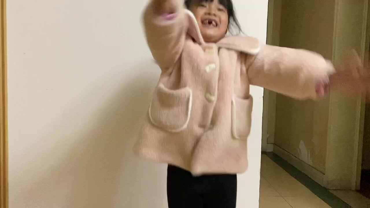 学B班-粟锦悦-开合跳