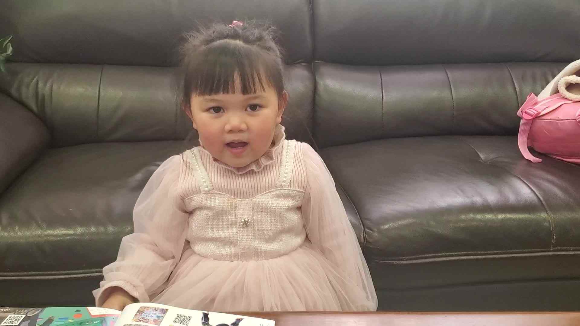 手势舞（小花园和大花园）20210309_174101.mp4