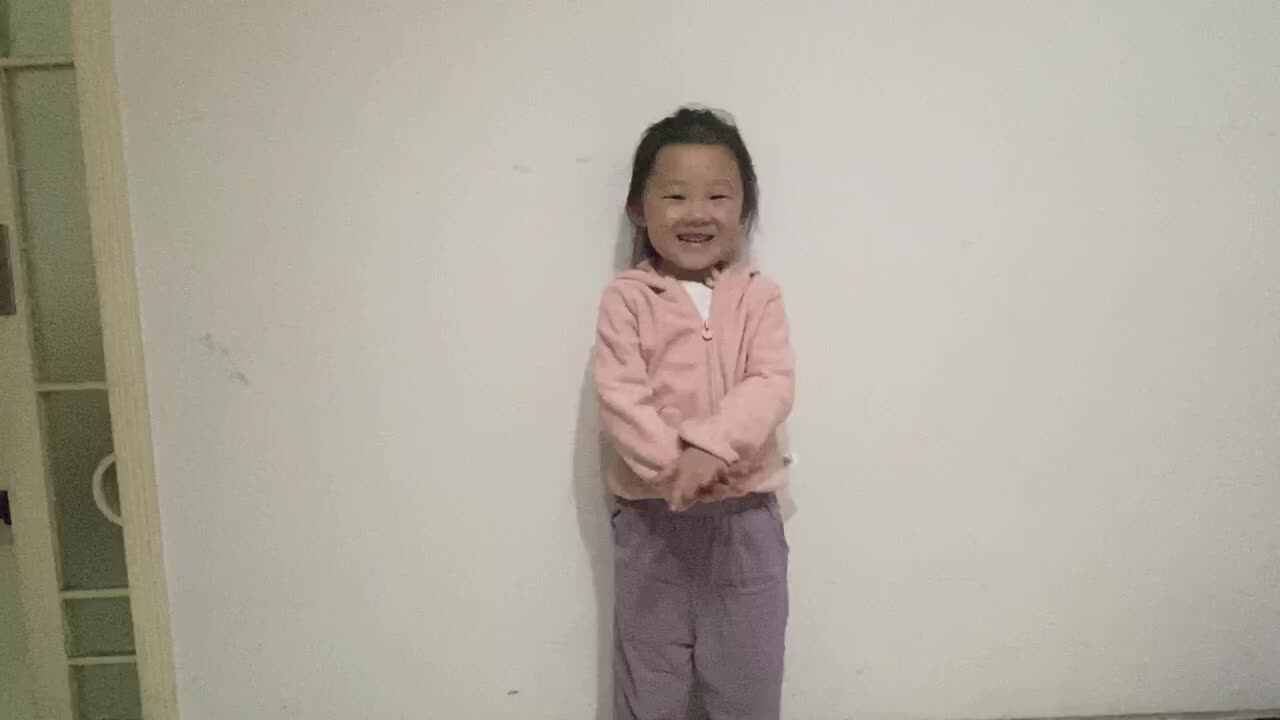 大C班魏凡雅《妈妈是超人》