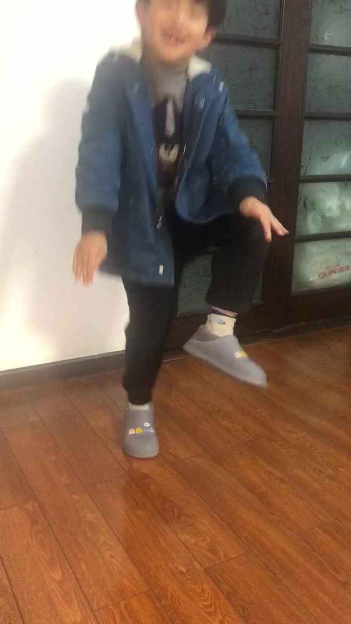 2021.3.23 吴品佑 体能训练-高抬腿