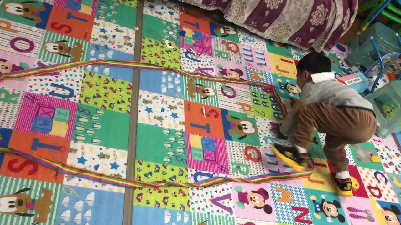 2021.3.25《小猴爬爬爬》
