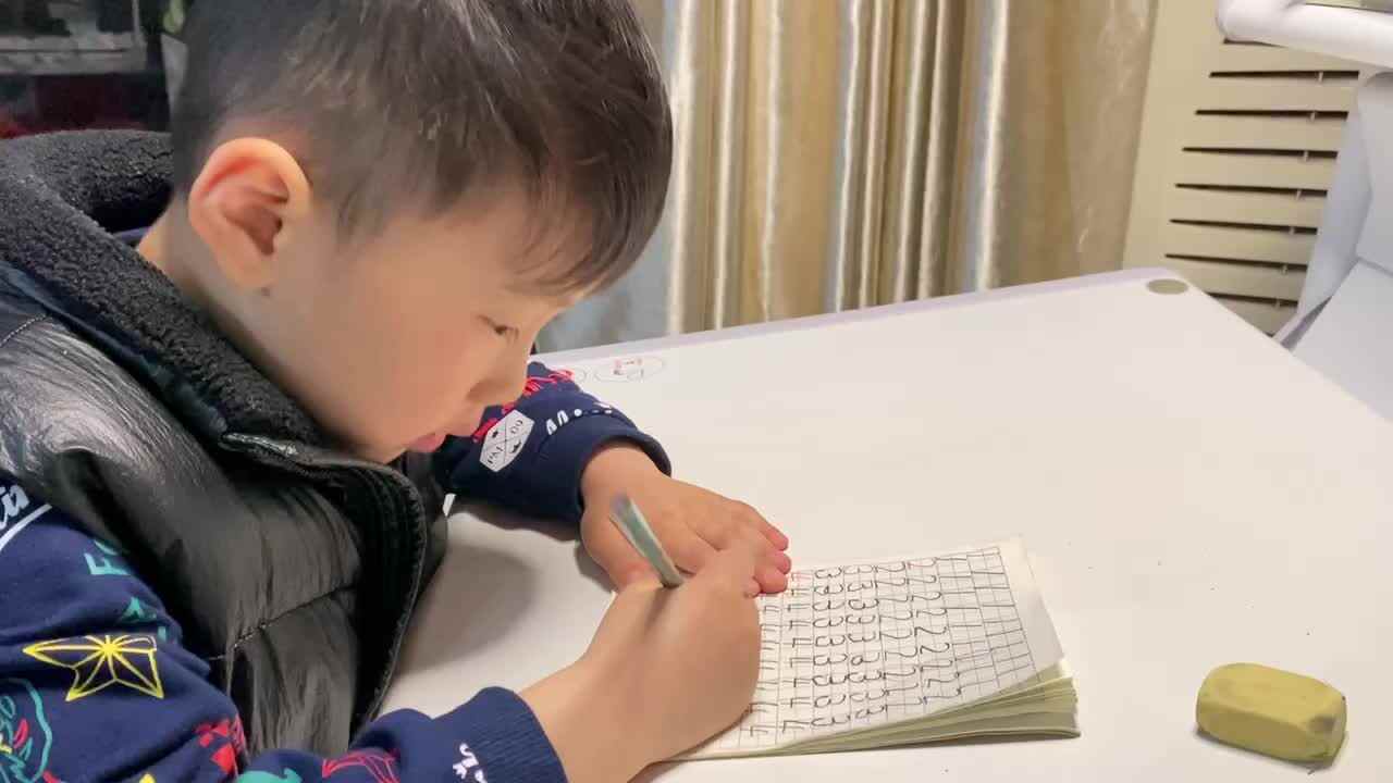 大C班 王晨帆 2021.3.22日 书写数字5