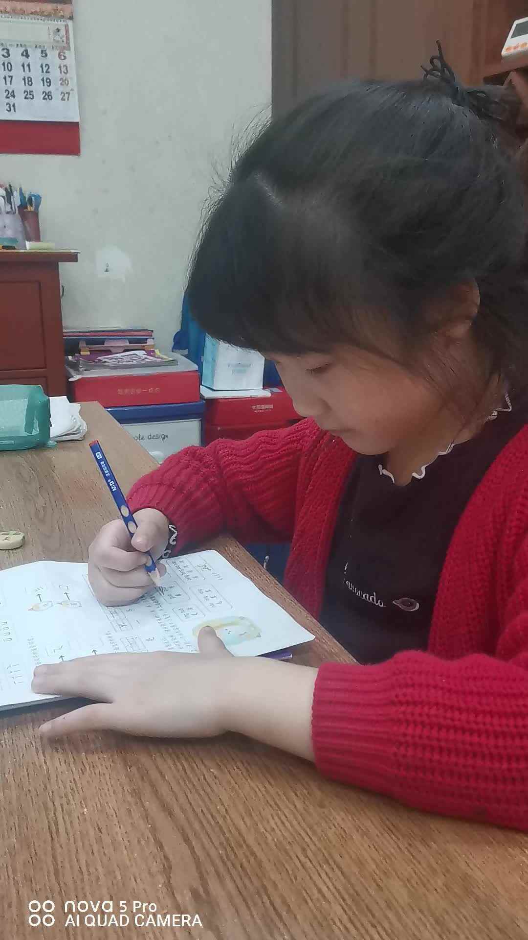 3.13傅筱雅视频作业（看图说话）