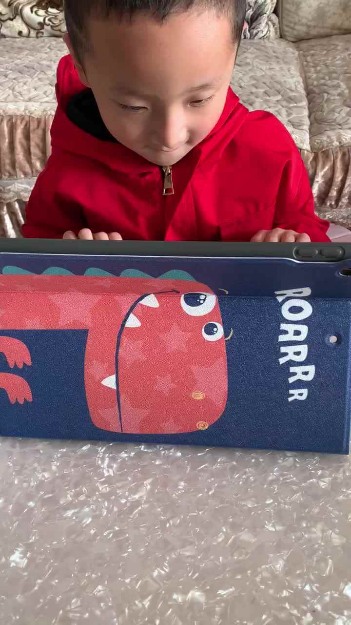 刘浩轩作业trim.09AA64CD-878B-47B8-A996-898EF2BCF2F9.MOV